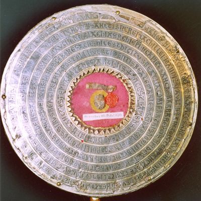 discoidal d